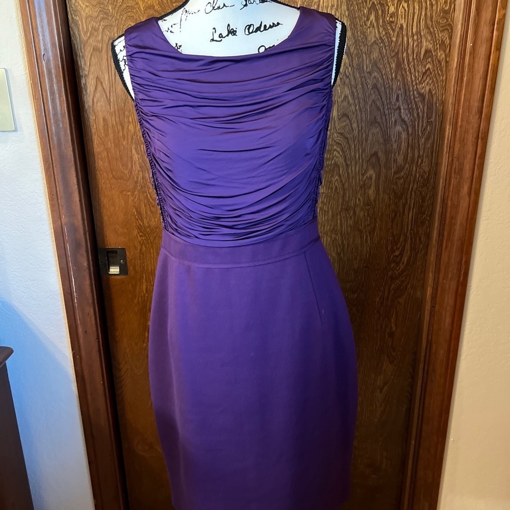 Tahari Violet Purple Ruched Bodice Sleeveless Sheath Dress Size 10